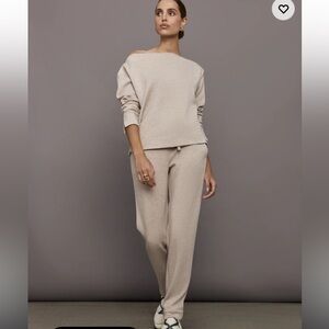 CARBON38 Drapey Knit Sweatshirt & Tapered Leg Pants Set in Taupe Heather M
